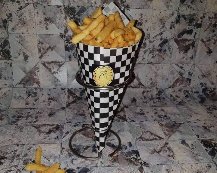 Des frites préparées suivant le savoir-faire traditionnel belge.